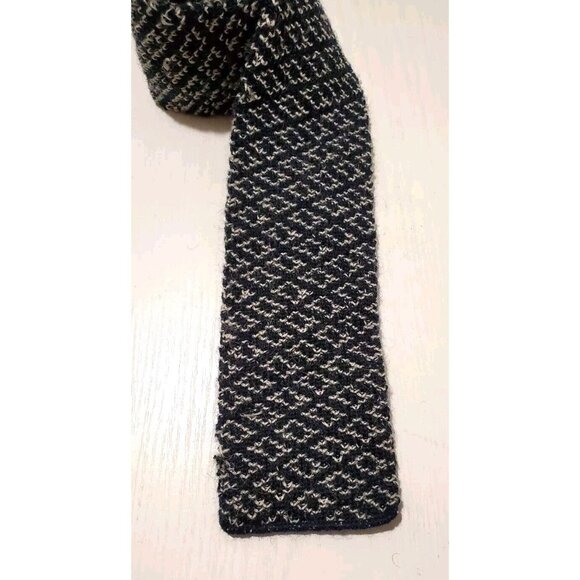 Vtg Rooster Rufflernit Square End Sock Tie Blue & White Wool & Mohair Necktie - Picture 5 of 6